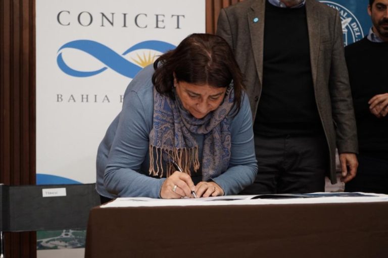 Convenio ampliación INQUISUR . Fotos: UNS