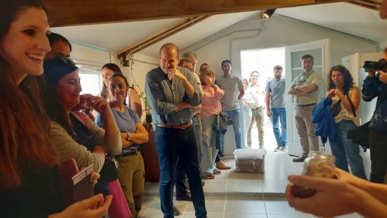 Recorrido por las instalaciones del Banco de Germoplasma de Especies Nativas del CERZOS