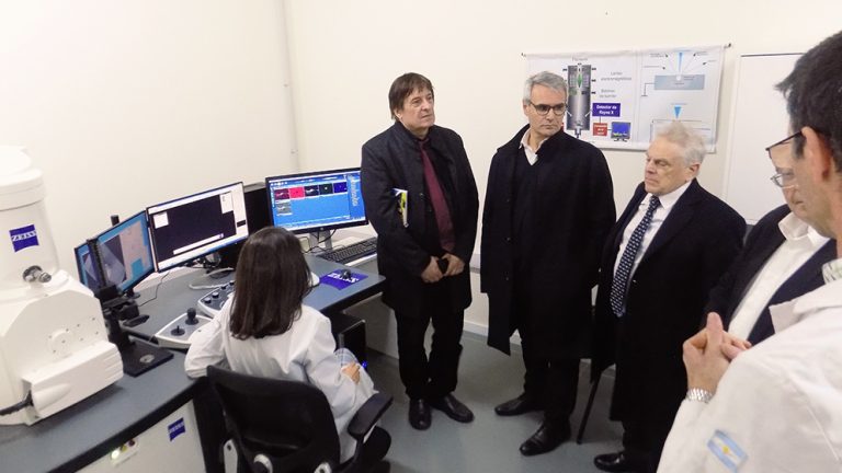 Centro de Desarrollo en Tribología y Tecnología de Superficies.