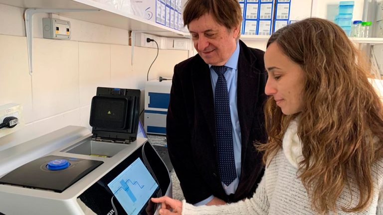 Recorrido por el GENETyC, laboratorio de servicio de genotipado del CERZOS.